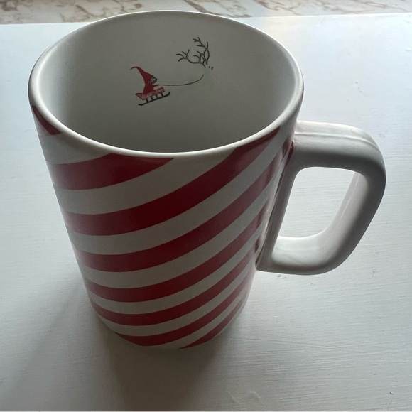 Starbucks Coff Mug 2018 Holiday Collection Red and White Candy Striped 12oz - Picture 4 of 7